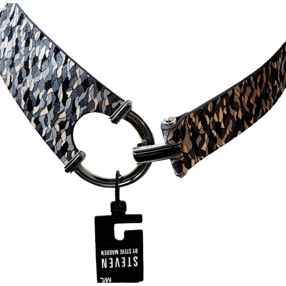 Steve Madden Stretch Belt NWT Size M/L - Picture 1 of 7